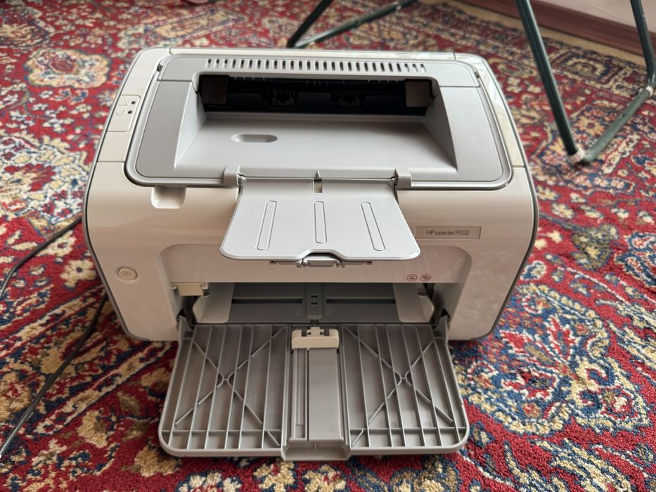 Принтер HP LaserJet P1102