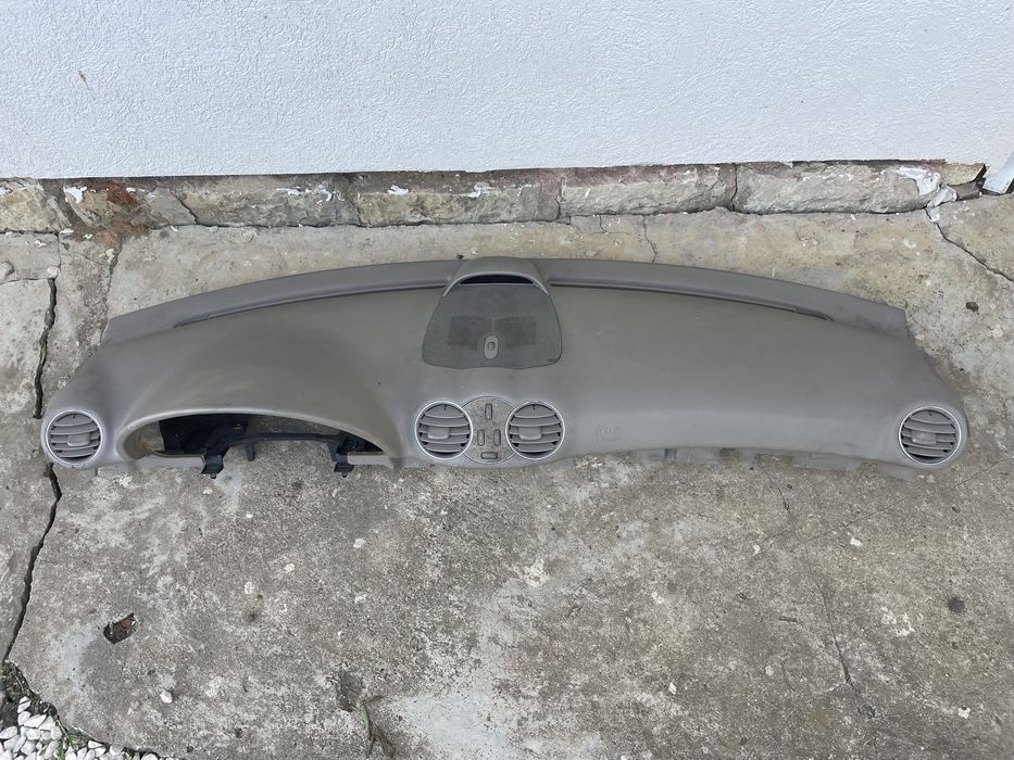 Табло за Мерцедес CLK 2005г.