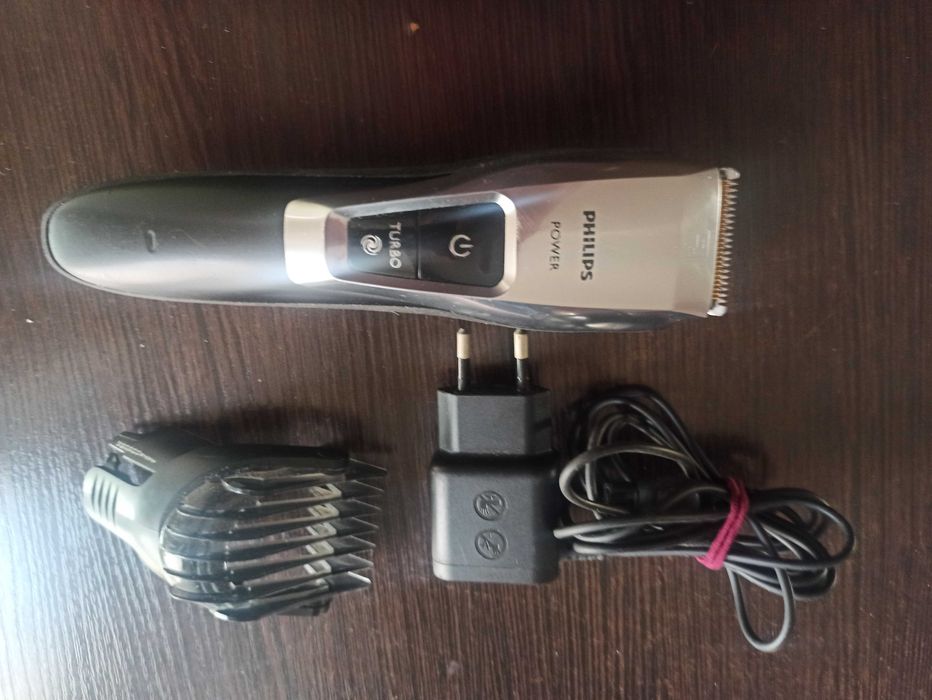 Продам машинку для стрижки / триммер Philips QC5380