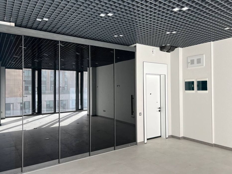 Аренда готовый офис в Nestone, 83kv