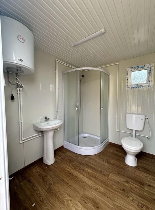 Vand containere modulare la super preț-calitate