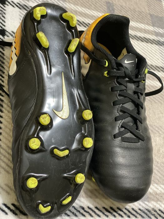 Бутонки Nike Tiempo IV