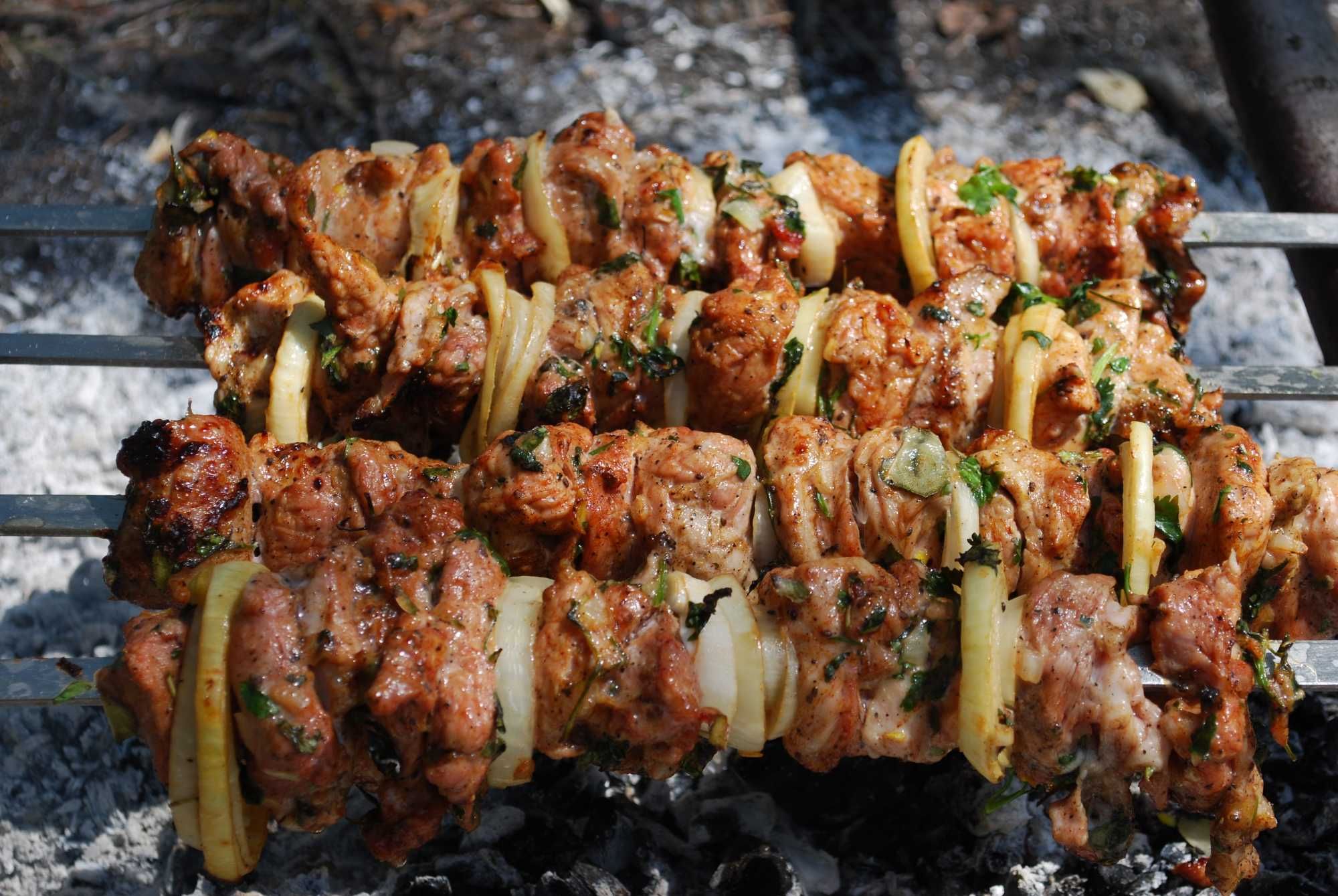 готовый шашлык , заказать шашлык алматы , вкусный шашлык