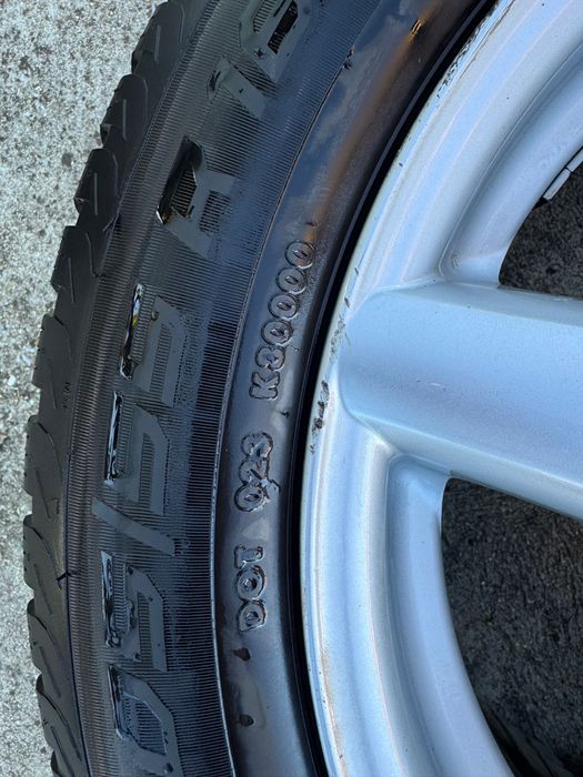 Зимни гуми с джанти 205/55 R16