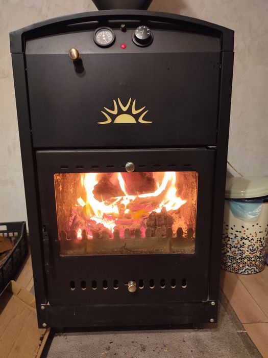 Камина с водна риза