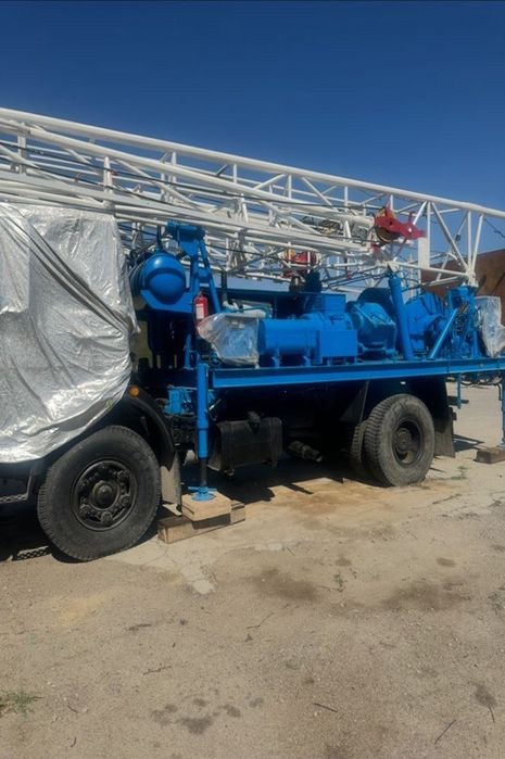 Самоходная буровая установка 1БА-15В нового образца