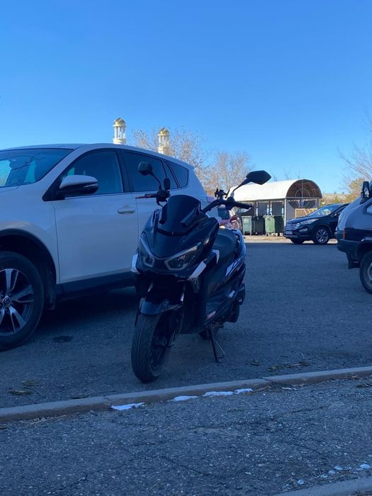 Продам мопед макси