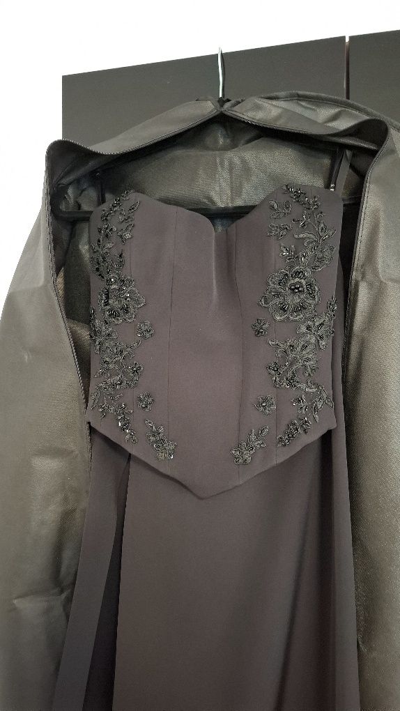 Rochie de seară, rochie de ocazie