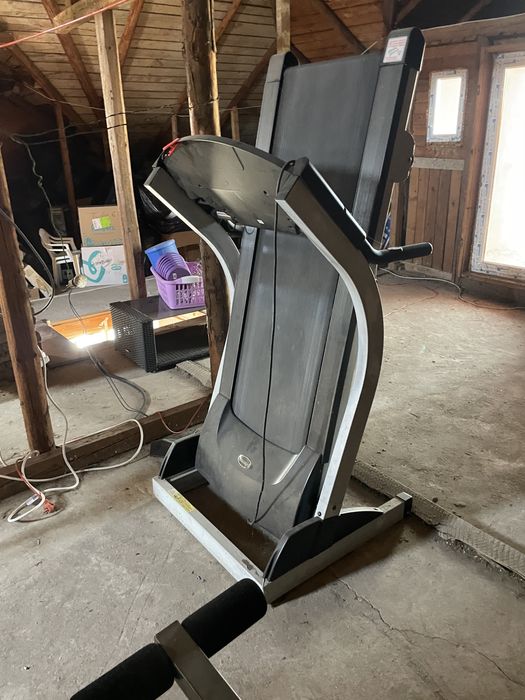 Banda alergare si Greutati pentru fitness