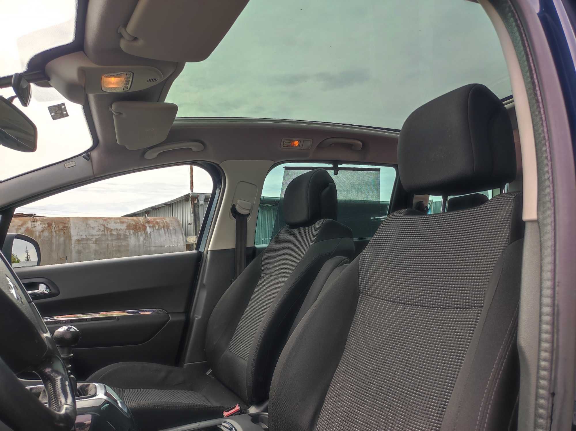 Peugeot 5008 1,6 HDI 7места,Регистриран,Панорама