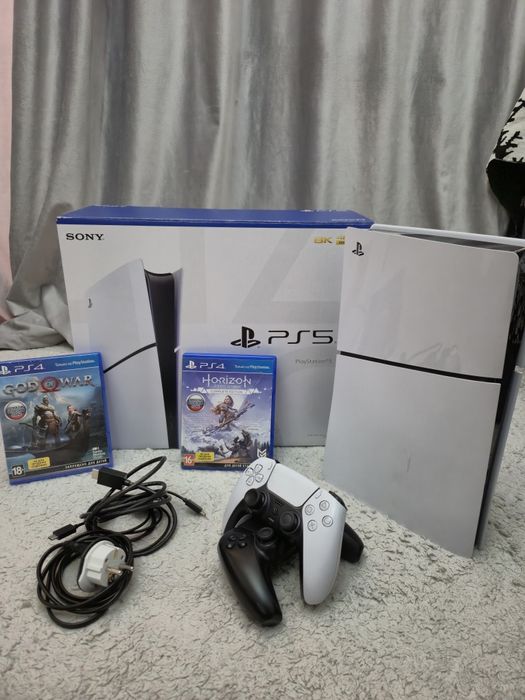 Playstation 5 Slim ; 2 джойстика; Плейстейшен 5 ; Ps5 ; полный комплек