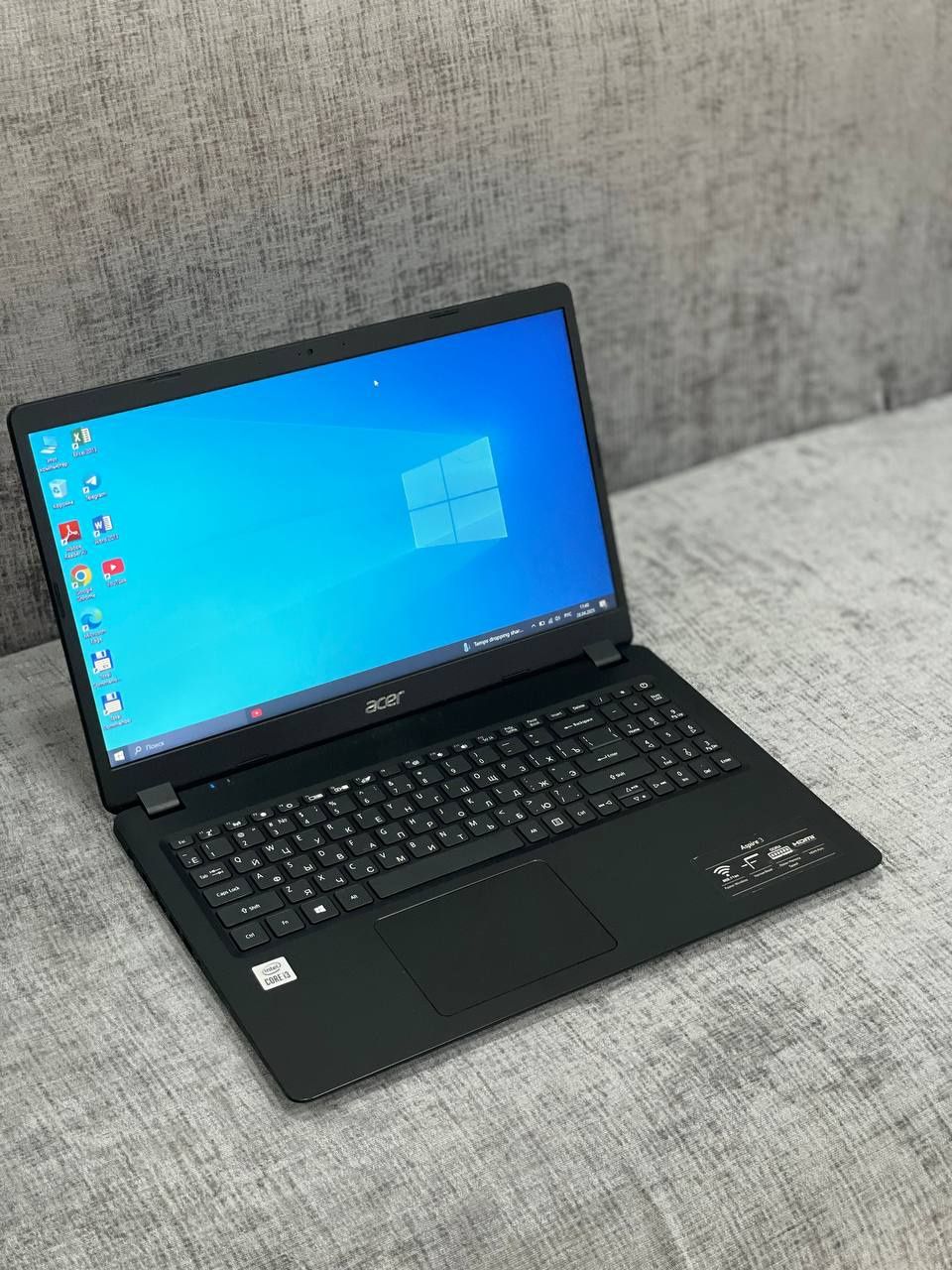 ACER i3 1005g1. 10th. 8gb. 256gb NVME