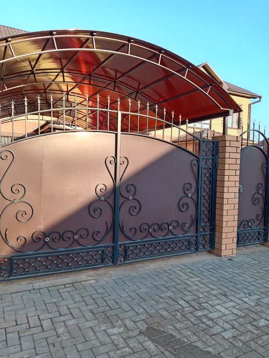 Таунхаус 180кв Ст.аэропорт 75мил