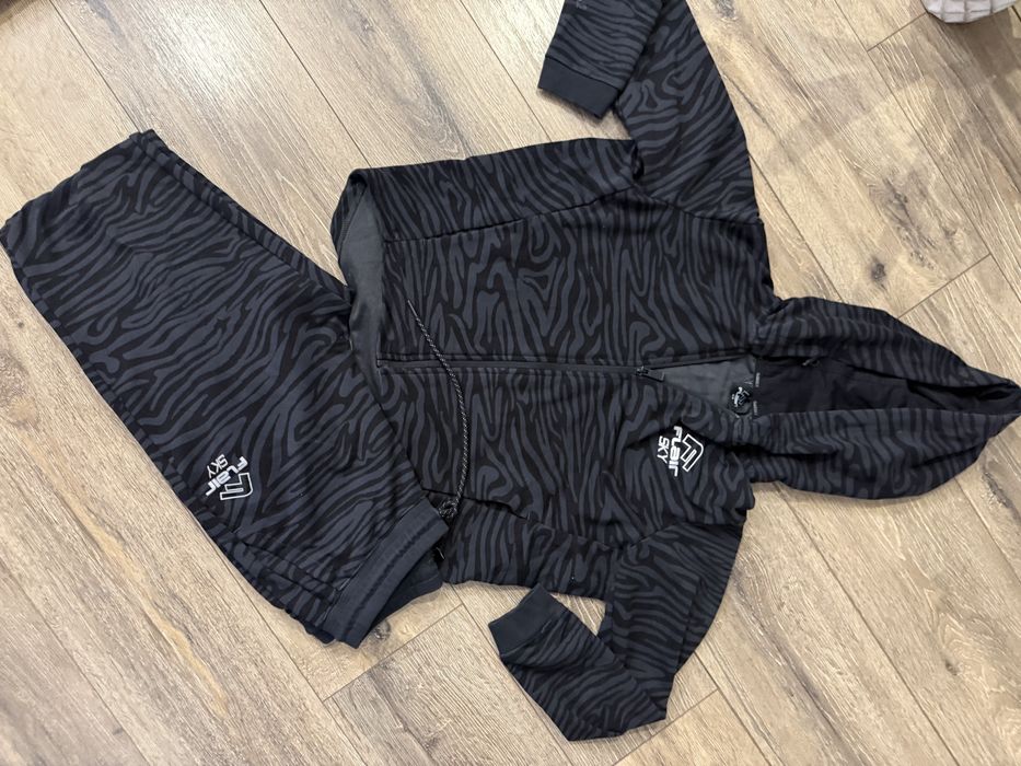 Дамски екип flair