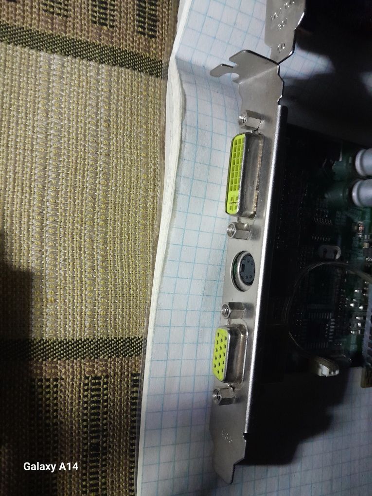Видеокарта Nvidia Ge Force FX 5500 слот AGP 512 MB 512MB дл компьютера