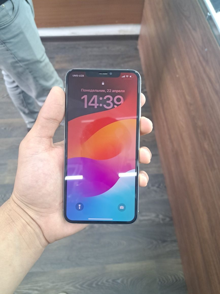 Ayfon XS MAX hamma joyi radnoy yomkst  81% 64gb