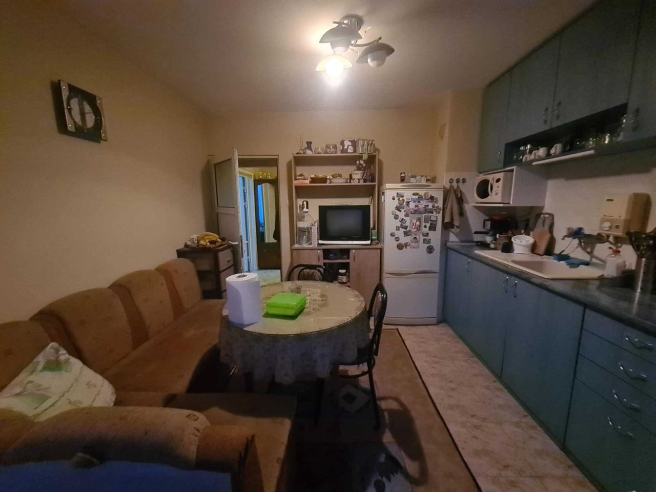 Продава се Тристаен апартамент в Хасково, Червена стена - 79 кв.м за 1046 €/кв.м - Снимка #3