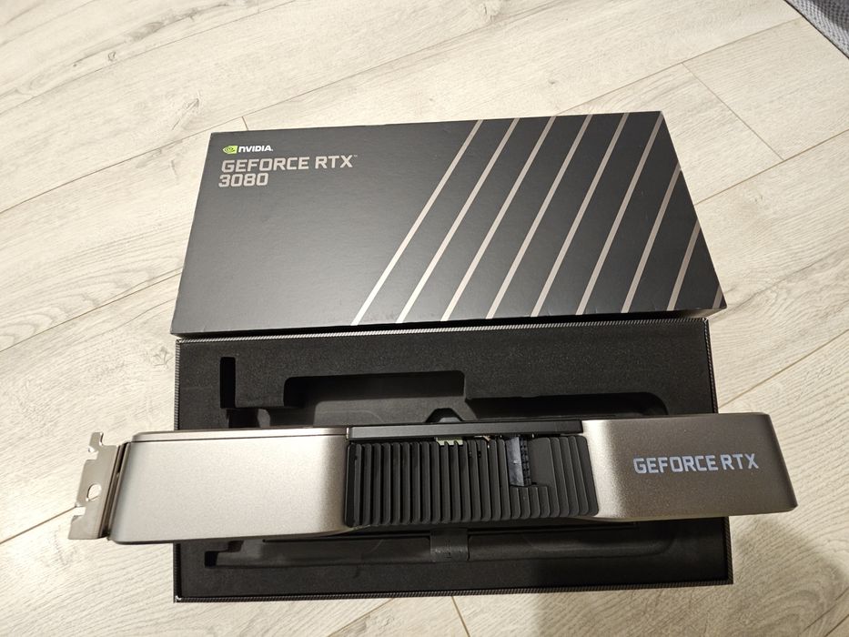 Rtx Nvidia 3080 Founders Edition 10Gb