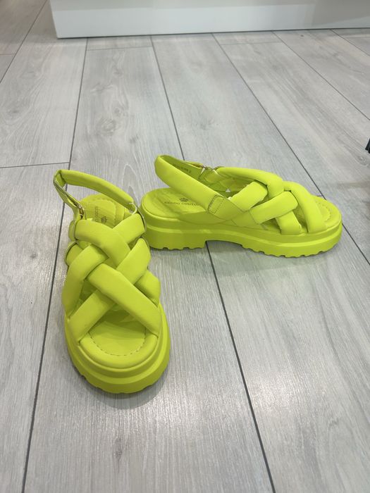 Продам обувь разное