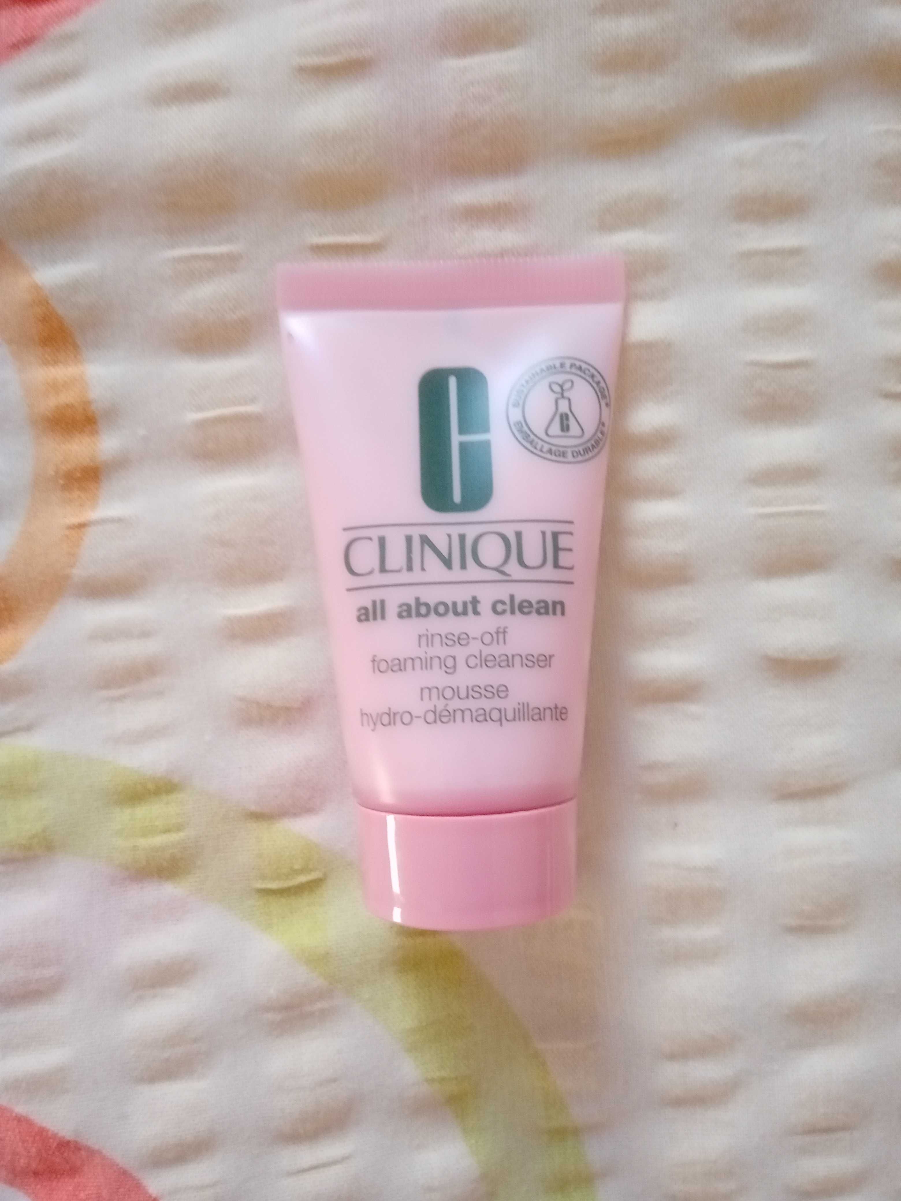 Clinique liquid facial soap + Cliniquе червило