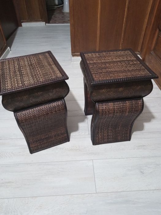 Vând două scaune împletitură naturală