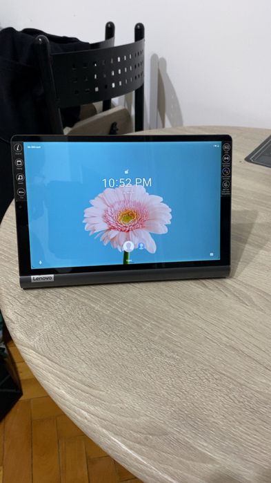 Tabelta Lenovo Yoga smart tab YT-X705L(mai jos mai multe detalii)