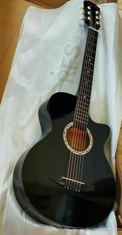 Acoustic Gitara kafolatli