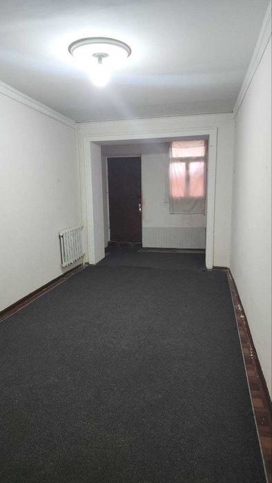 Чиланзар 22 квл 1/1/4 28 м2 Вдоль дороги. TL