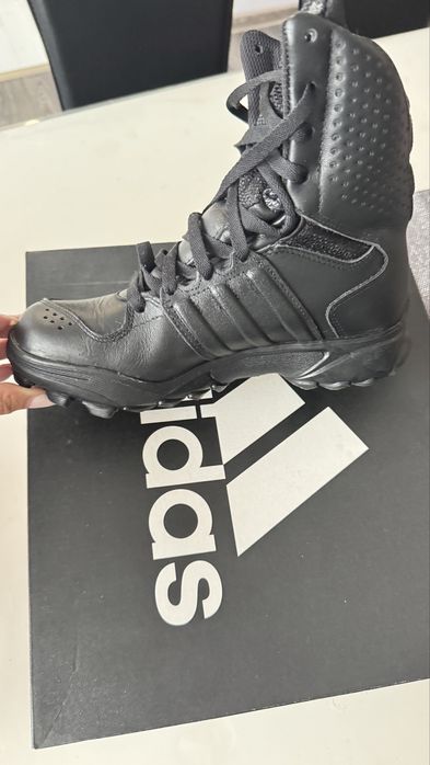 Зимни обувки Adidas GSG - 9.2 - номер 36 2/3