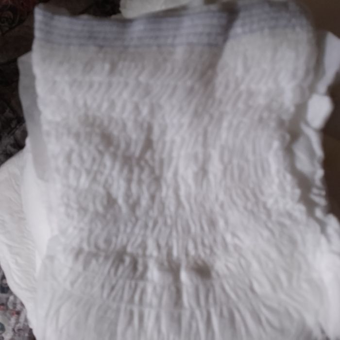 Продам памперсы трусики для взрослых. 4.большой размер. 10шт.250т.шт