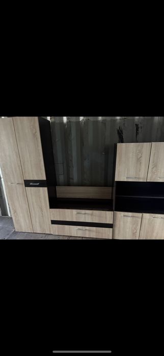 Biblioteca pal din 3 corpuri