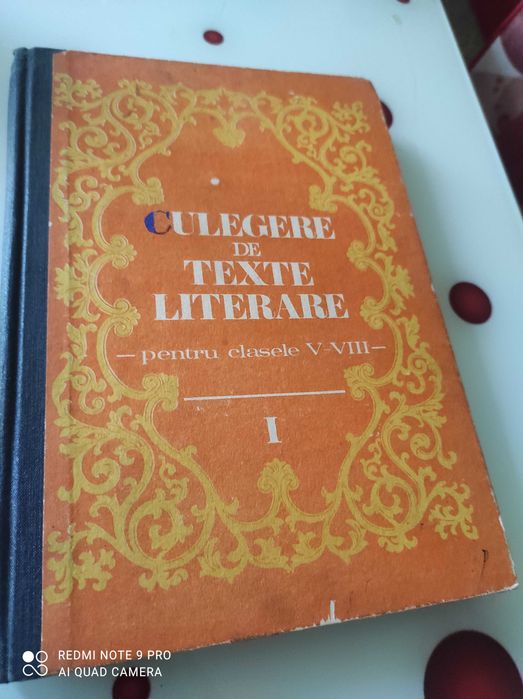 Cărți detalii la telefon