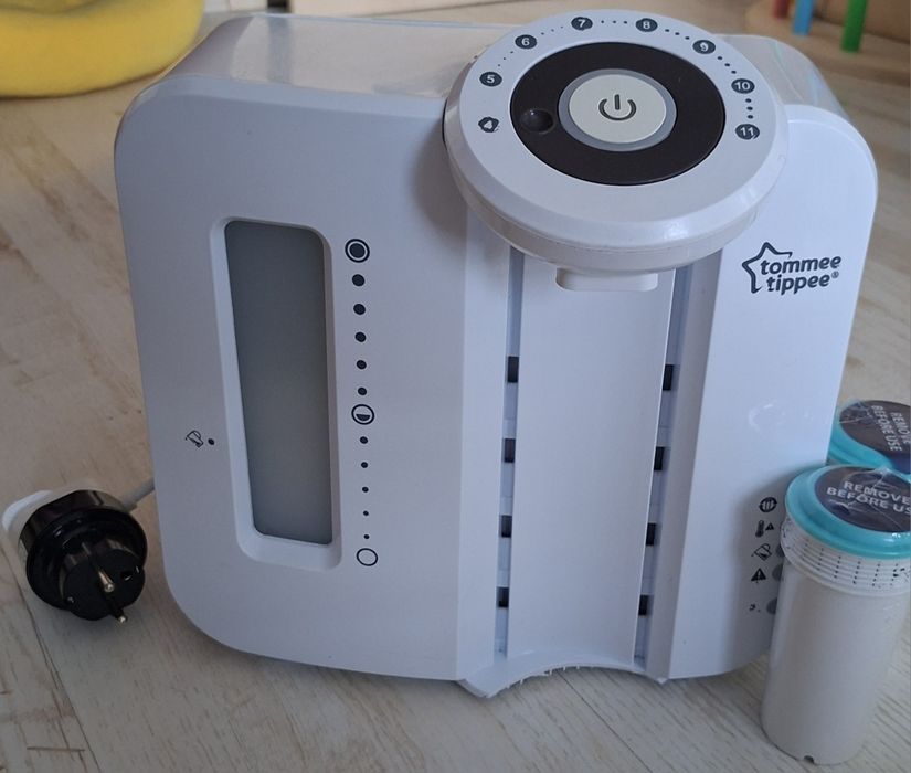 Уред за адаптирано мляко Tommee Tippee