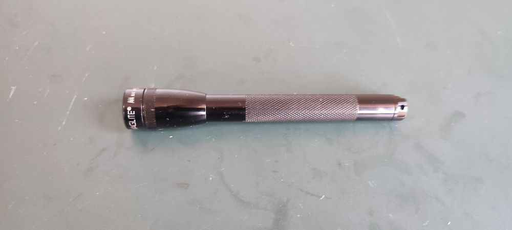 Lanterna Maglite mini California
