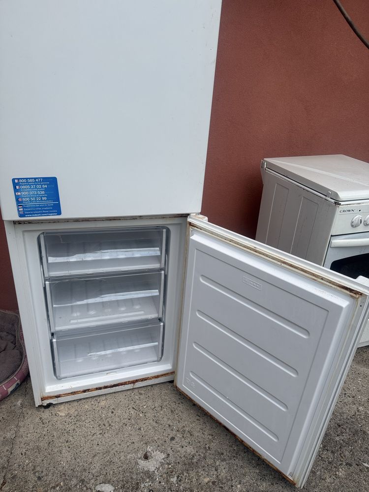 Хладилник  indesit