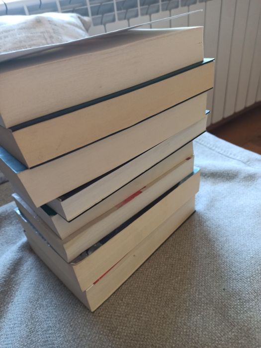Книги на половин цена