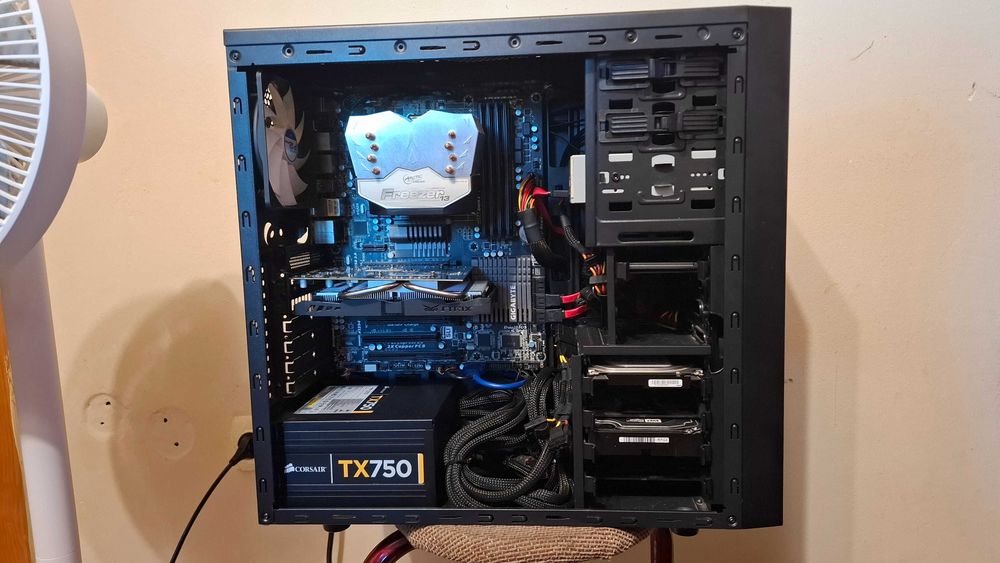 Unitate PC AMD Phenom II X4 945, 8GB DDR3 1333Mhz, GTX 750 Ti