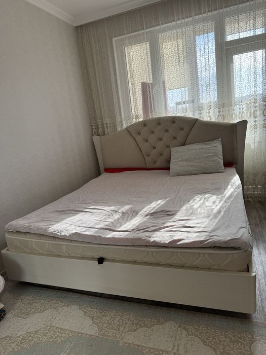 Спальный кровать