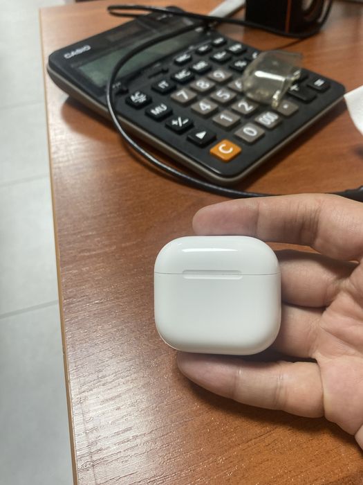 Airpods 4 ANC Официальный Срок гарантий есть еще