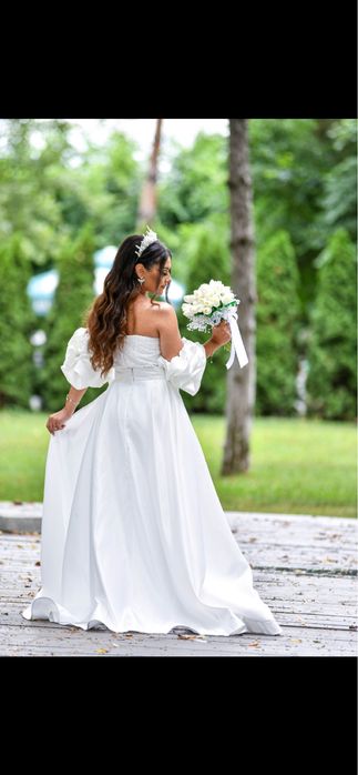 Rochie cununie cu trena detasabila