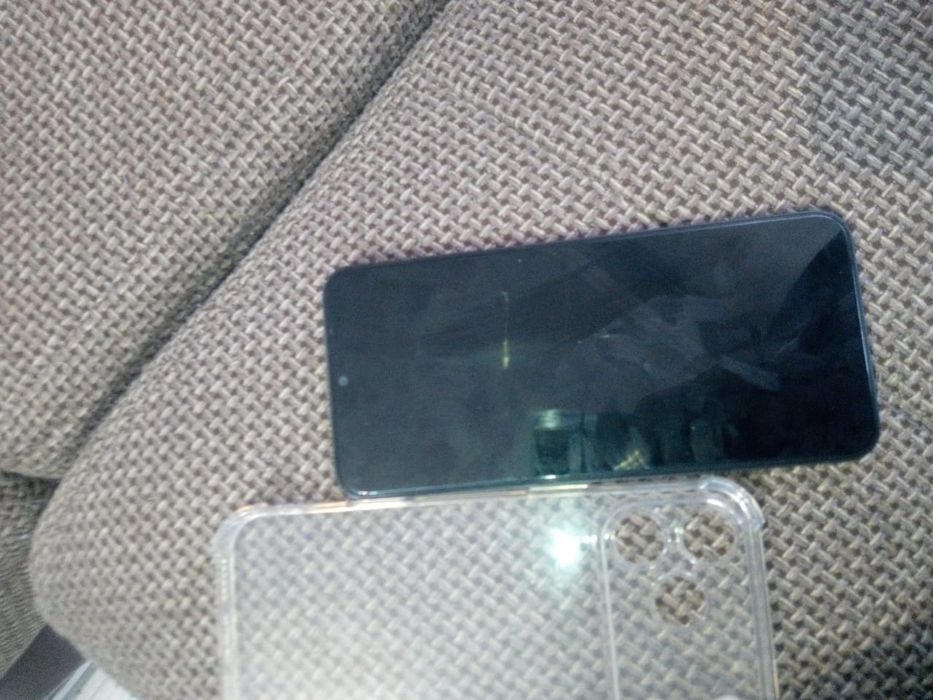 Продам телефон zte v50