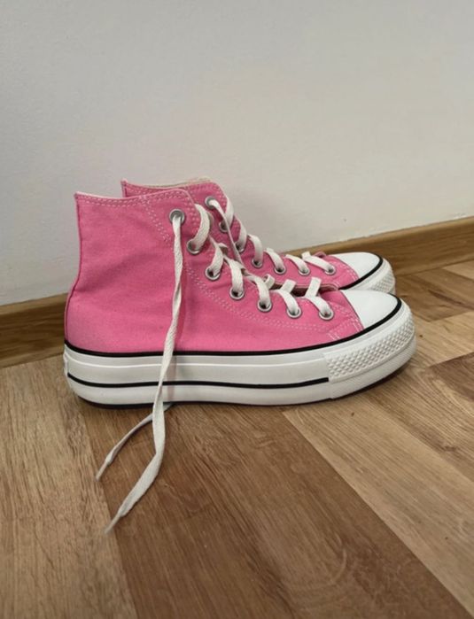 converse roz cu platforma marimea 38