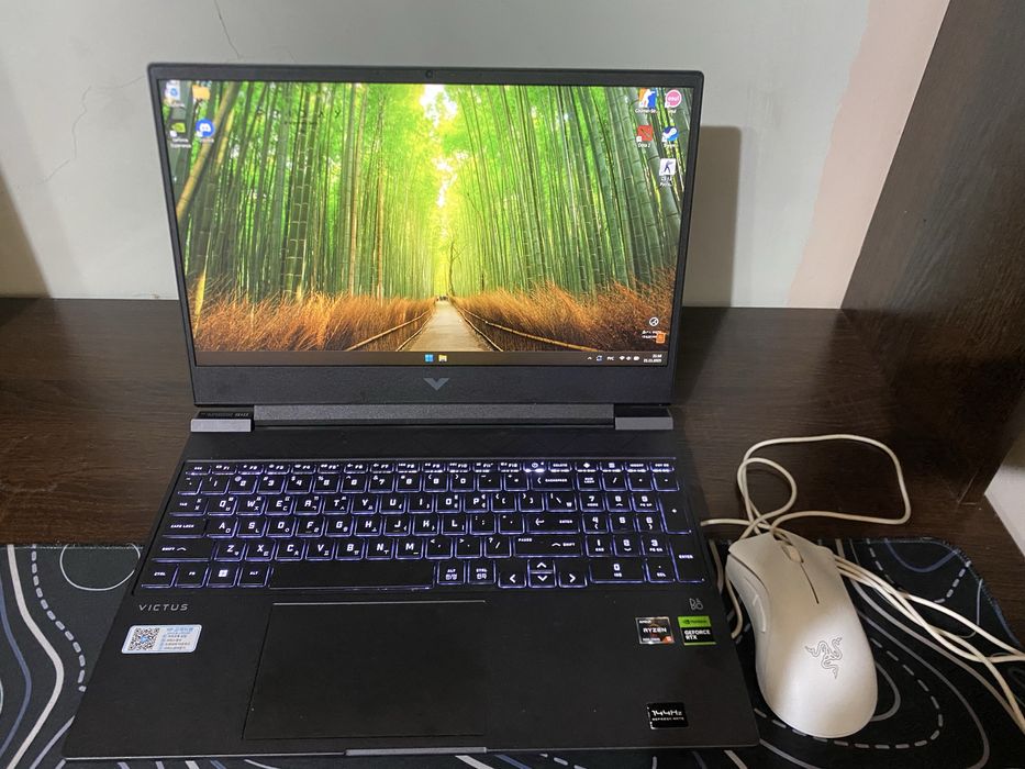 Продаю ноутбук Hp Victus gaming a15, состояние новое