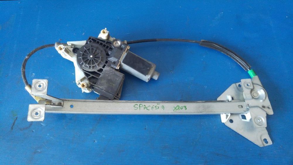 macara cu motoras dreapta spate mitsubishi space star 2003 0130821788