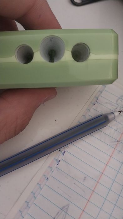 ЭлектоТочилка мощная немецкая выдерживае скорость наточки 5km/h