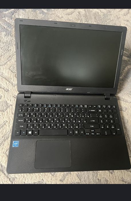 Noutbok sotiladi kelishtirib berib yuboraman nomi Acer