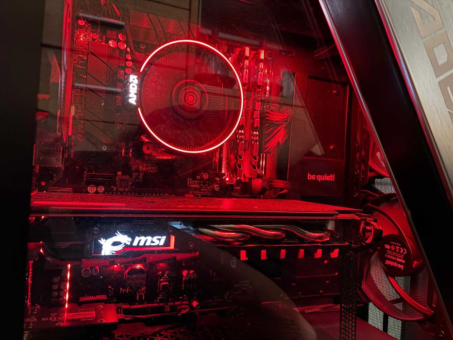 Vand placa video gtx 1060 si procesor ryzen 7 1700