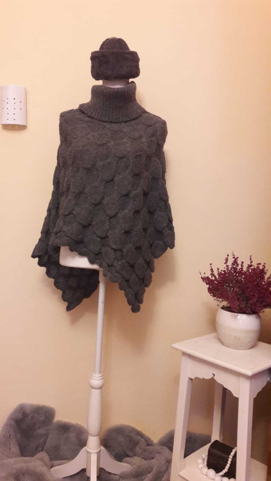 Poncho Casual, one size tricot reliefat