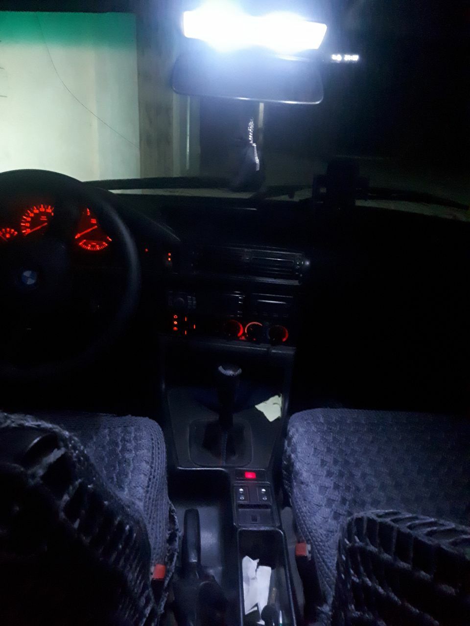 BMW E34 M50mator 6400 aqsh dolr tez sotiladi