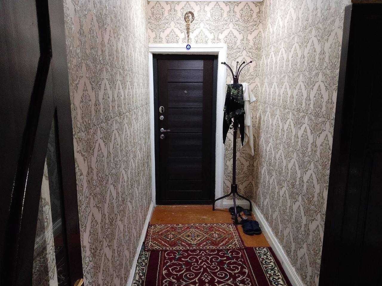 2х ком. переделанная в 3х ком. в 9ти этажном доме, Саттепо